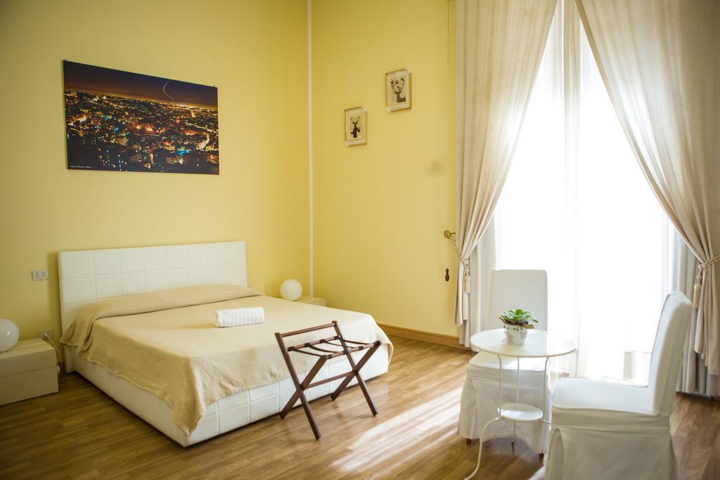 B&B Palazzo Ruffo Di Bagnara Nápoles Exterior foto